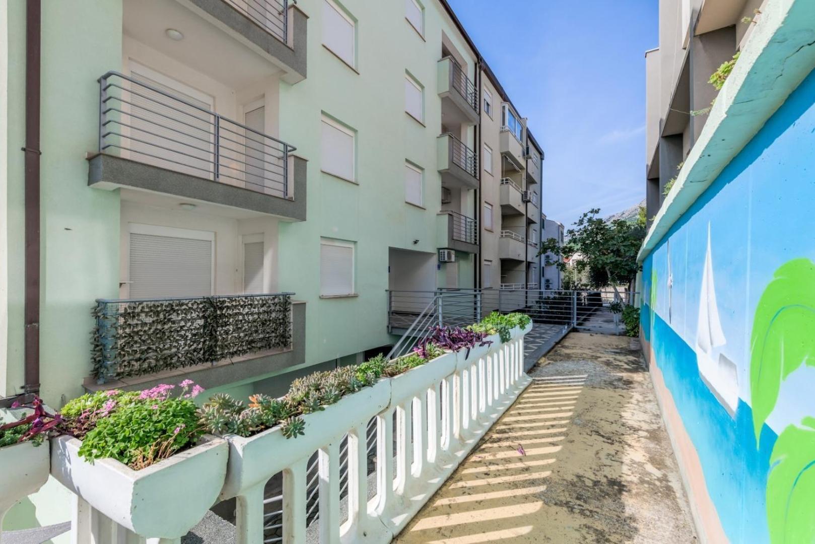 Ruza&Nikolina "1" Apartmani - Baška Voda Εξωτερικό φωτογραφία
